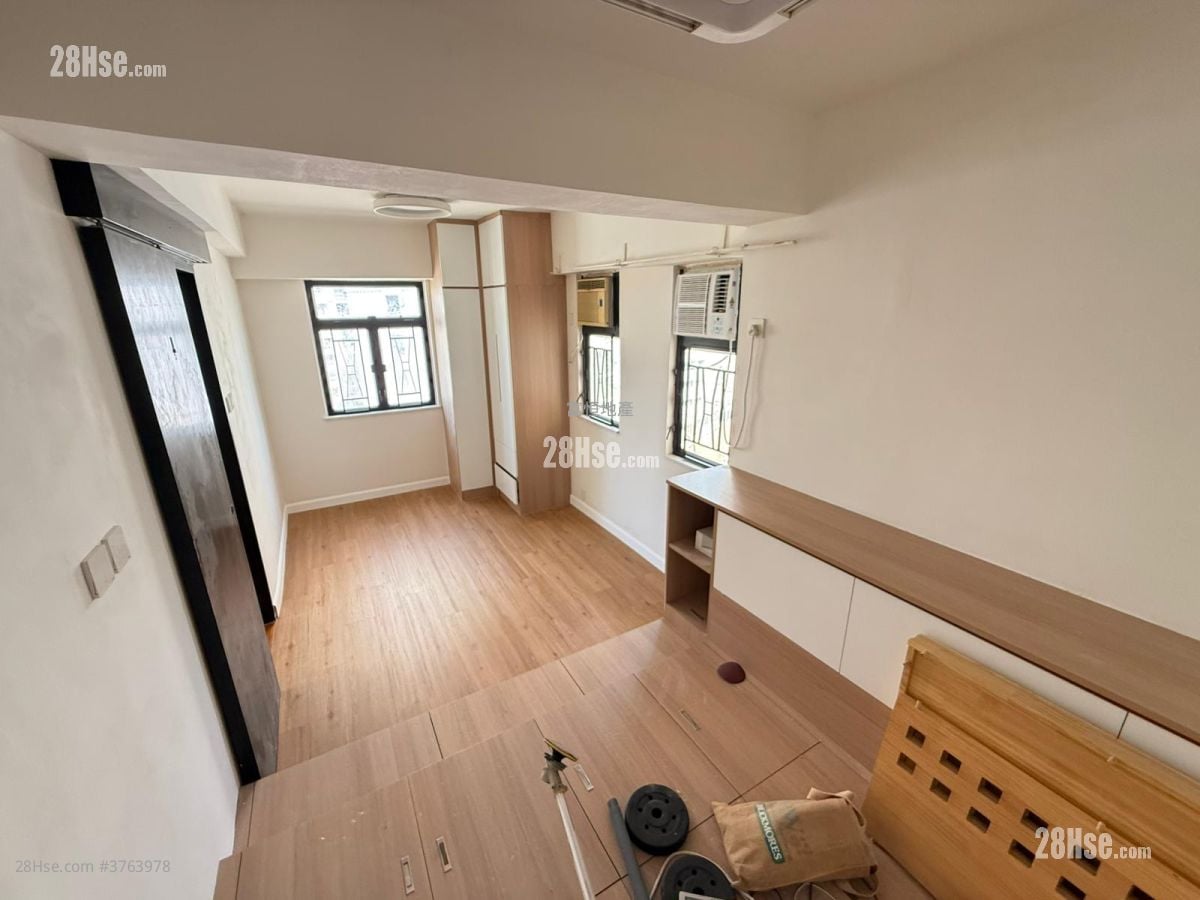 Whampoa Estate Sell 2 Bedrooms , 1 Bathroom 374 ft²