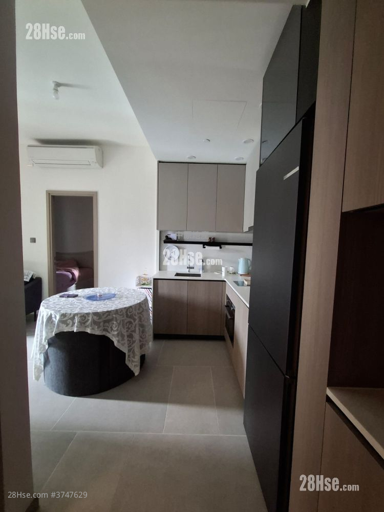 Silicon Hill Sell 1 Bedroom , 1 Bathroom 382 ft²