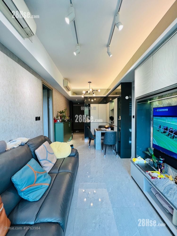 Le Pont Sell 2 Bedrooms , 1 Bathroom 558 ft²