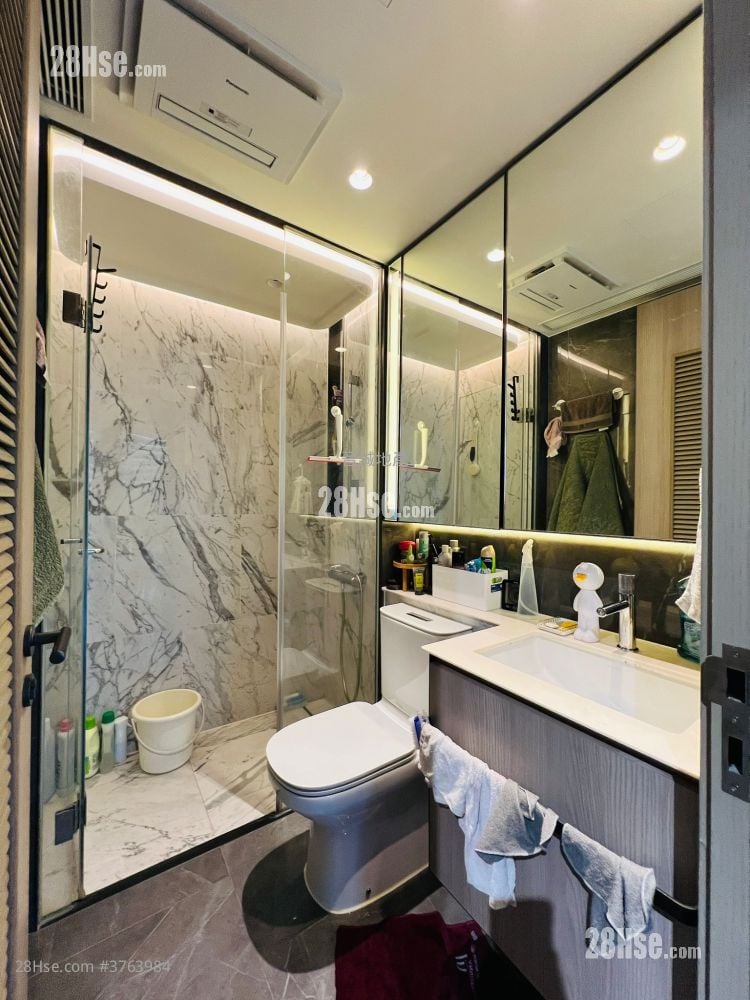 Le Pont Sell 2 Bedrooms , 1 Bathroom 558 ft²