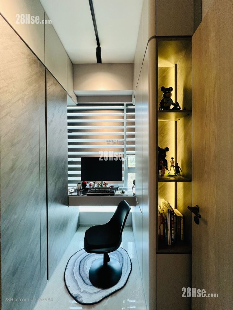 Le Pont Sell 2 Bedrooms , 1 Bathroom 558 ft²