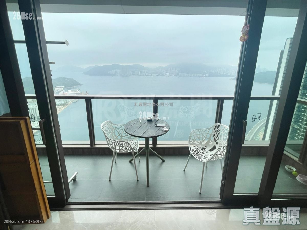 LP6 售盘 4 房 , 3 浴室 1,840 平方尺