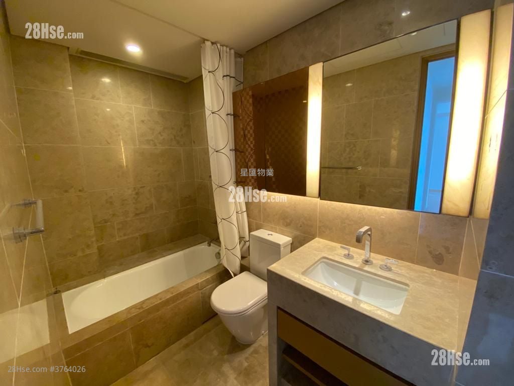 Chatham Gate Sell 4 Bedrooms , 3 Bathrooms 1,046 ft²