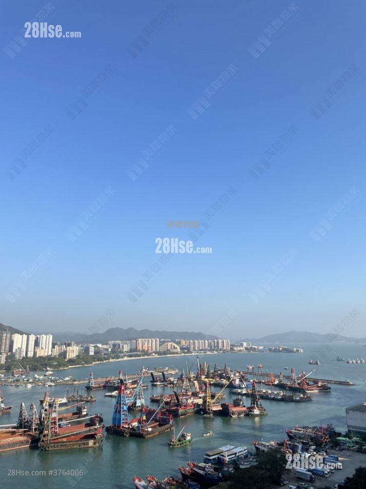 2Gerher Sell Studio , 1 Bathroom 268 ft²