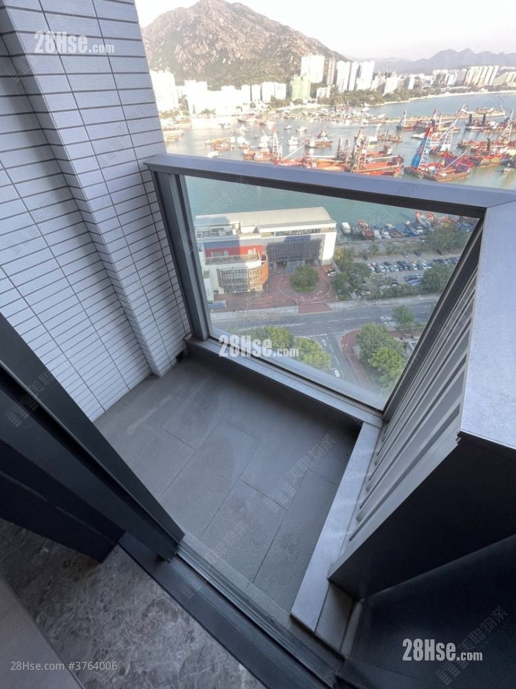 2Gerher Sell Studio , 1 Bathroom 268 ft²