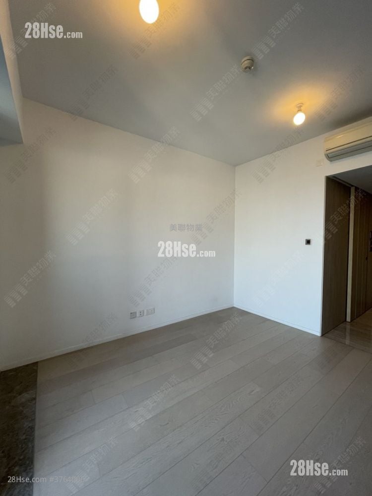 2Gerher Sell Studio , 1 Bathroom 268 ft²