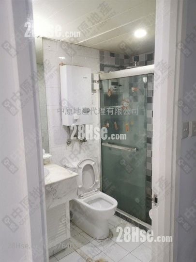 Kingswood Villas Sell 3 Bedrooms , 1 Bathroom 551 ft²