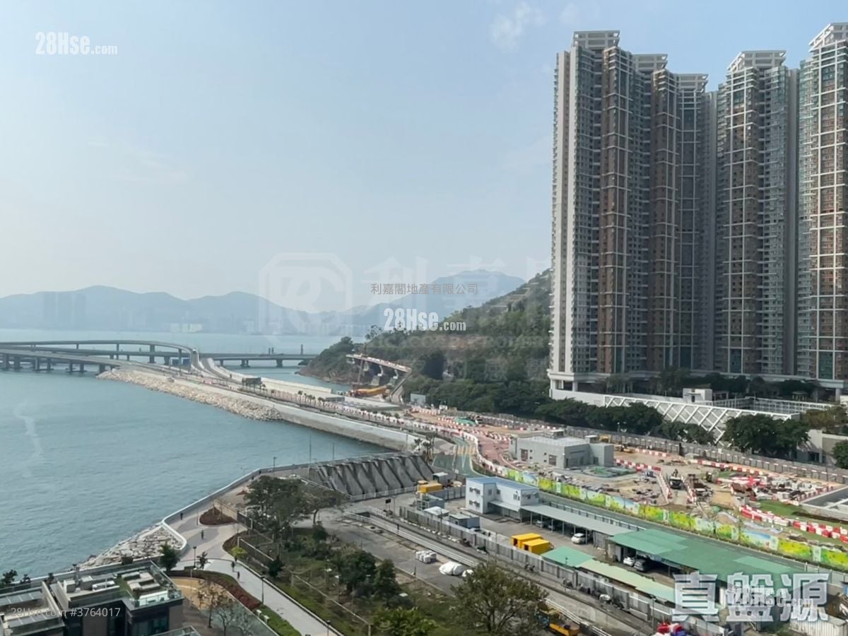 Capri 售盘 4 房 , 2 浴室 764 平方尺