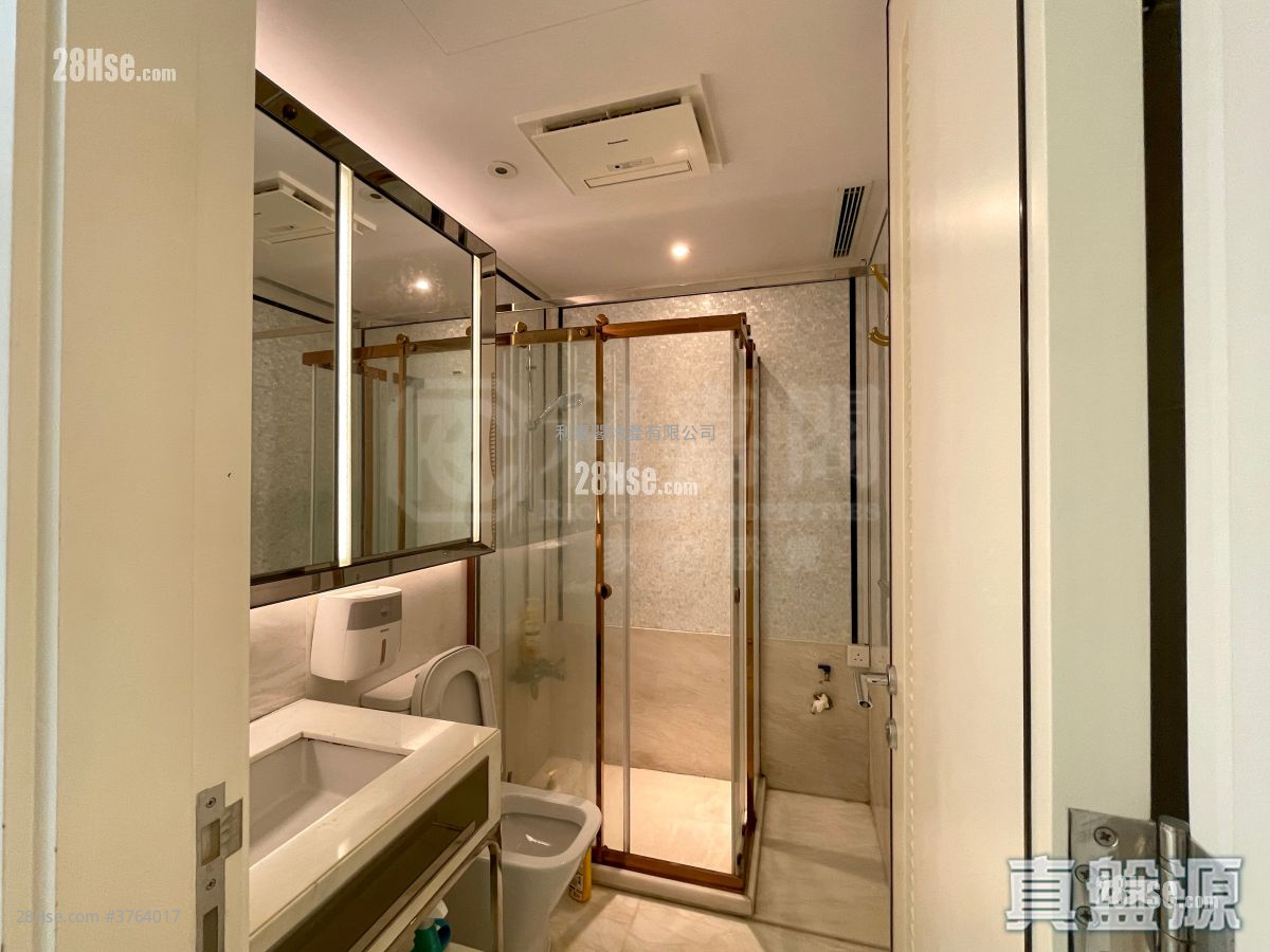 Capri 售盘 4 房 , 2 浴室 764 平方尺