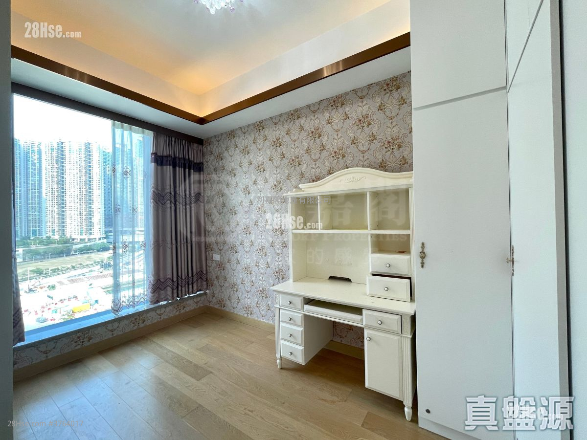 Capri 售盘 4 房 , 2 浴室 764 平方尺