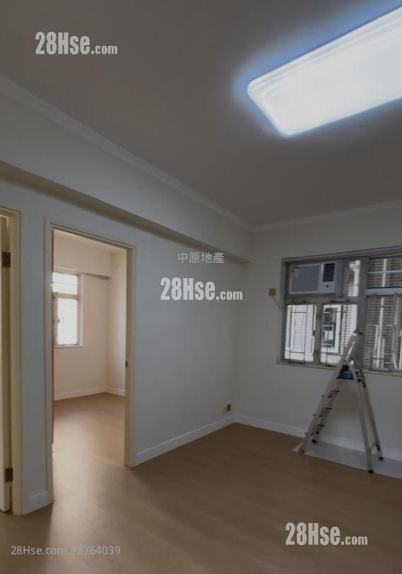 Mayson Garden Building Sell 2 Bedrooms 440 ft²