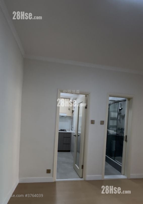 Mayson Garden Building Sell 2 Bedrooms 440 ft²