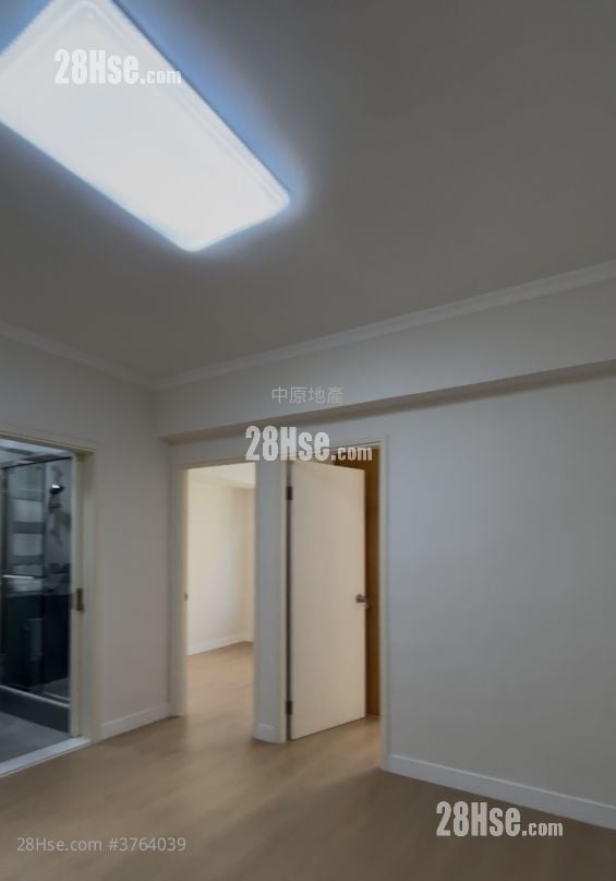 Mayson Garden Building Sell 2 Bedrooms 440 ft²