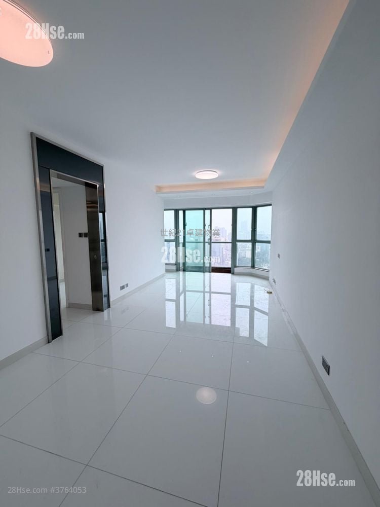 港景峰 售盘 3 房 , 2 浴室 785 平方尺