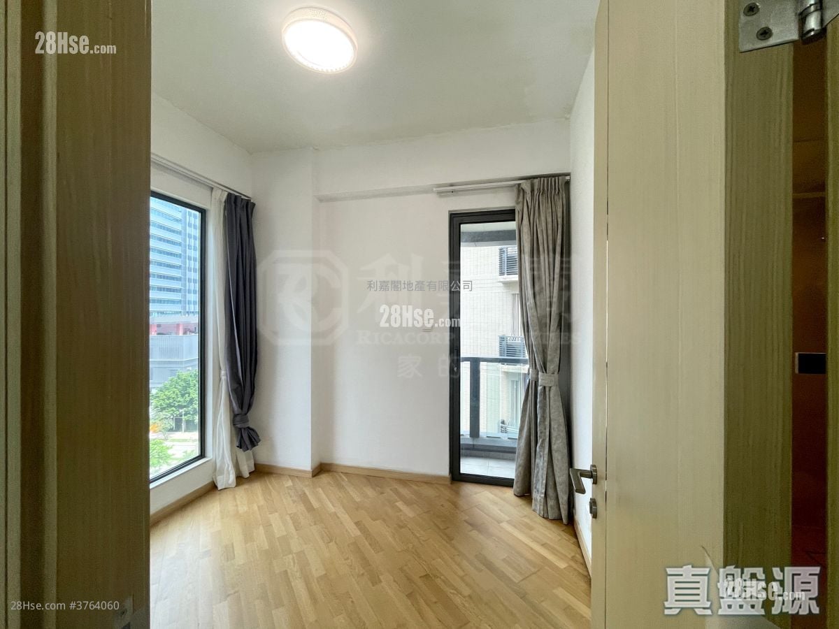 Alto Residences Sell 1 Bedroom , 1 Bathroom 437 ft²