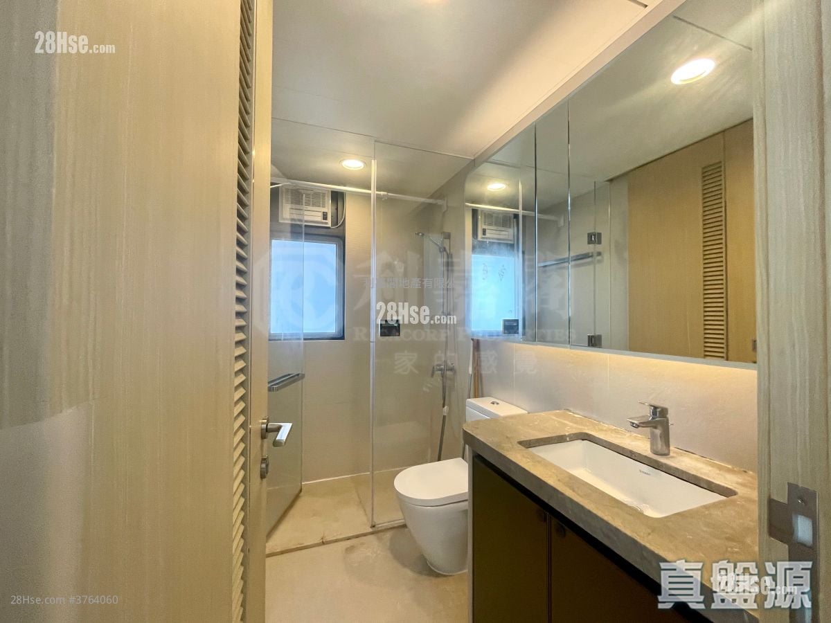 Alto Residences Sell 1 Bedroom , 1 Bathroom 437 ft²