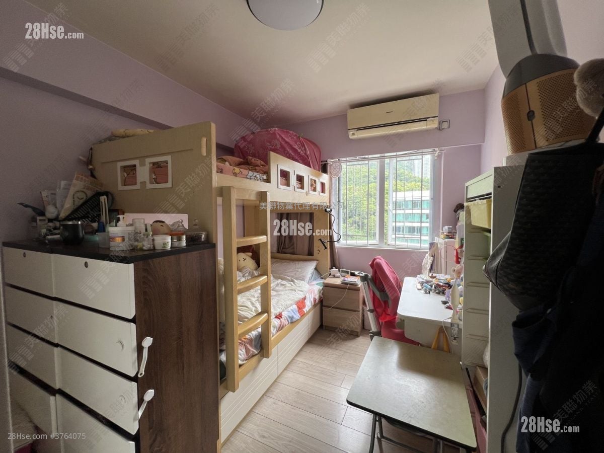 雅华阁 售盘 3 房 , 2 浴室 976 平方尺