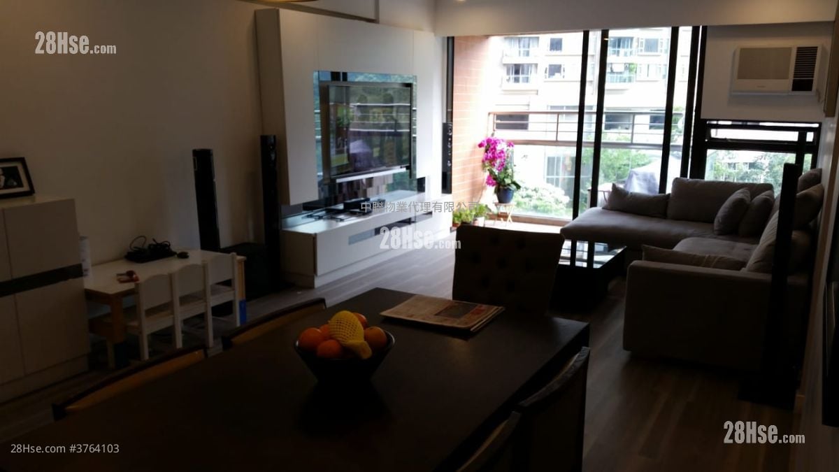 Parc Royale Sell 4 Bedrooms , 3 Bathrooms 1,241 ft²