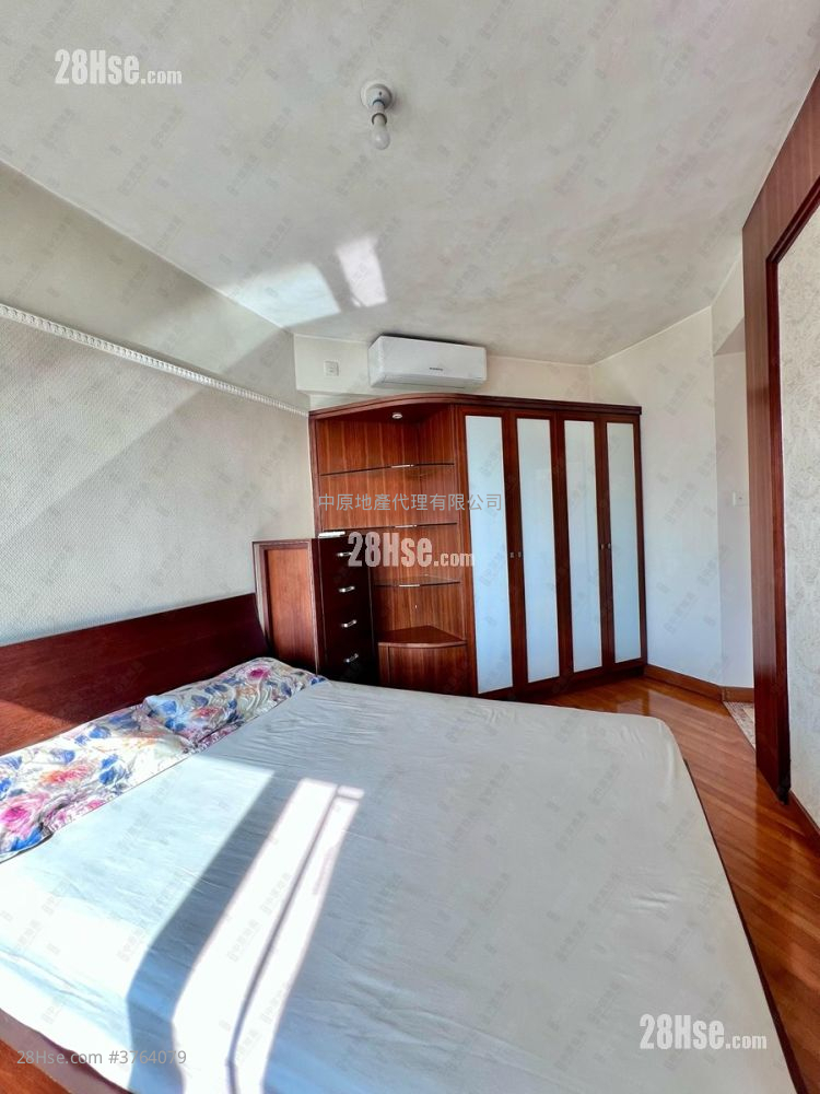 Tierra Verde Sell 4 Bedrooms , 2 Bathrooms 767 ft²