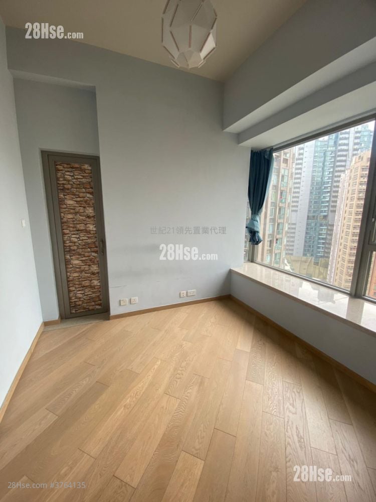 Chatham Gate Sell 2 Bedrooms , 1 Bathroom 606 ft²