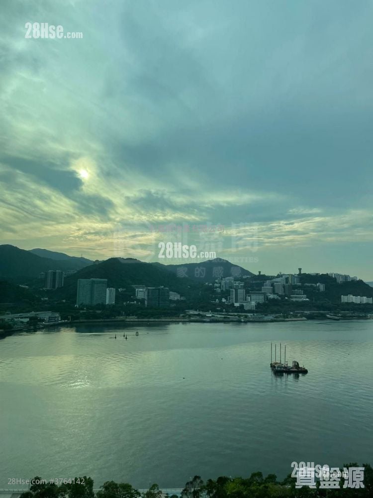 晓峰湾畔 售盘 2 房 482 平方尺