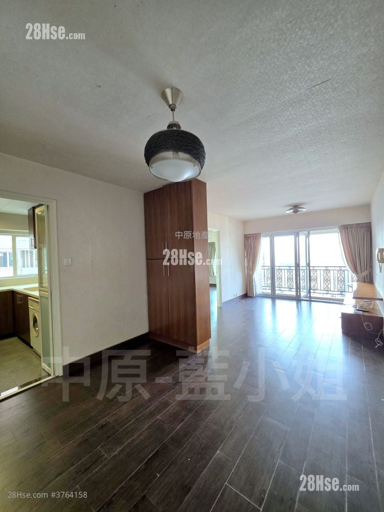 Pacific Palisades Sell 3 Bedrooms , 2 Bathrooms 843 ft²