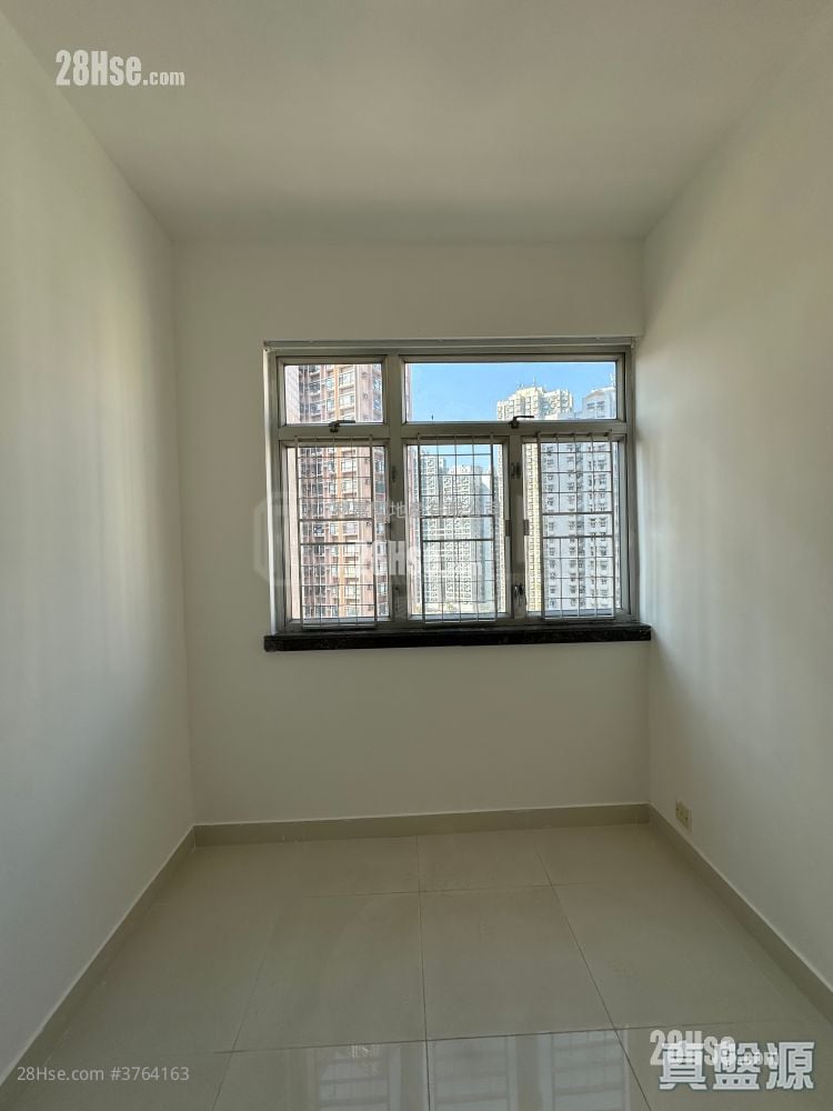 Sunshine City Sell 2 Bedrooms 321 ft²