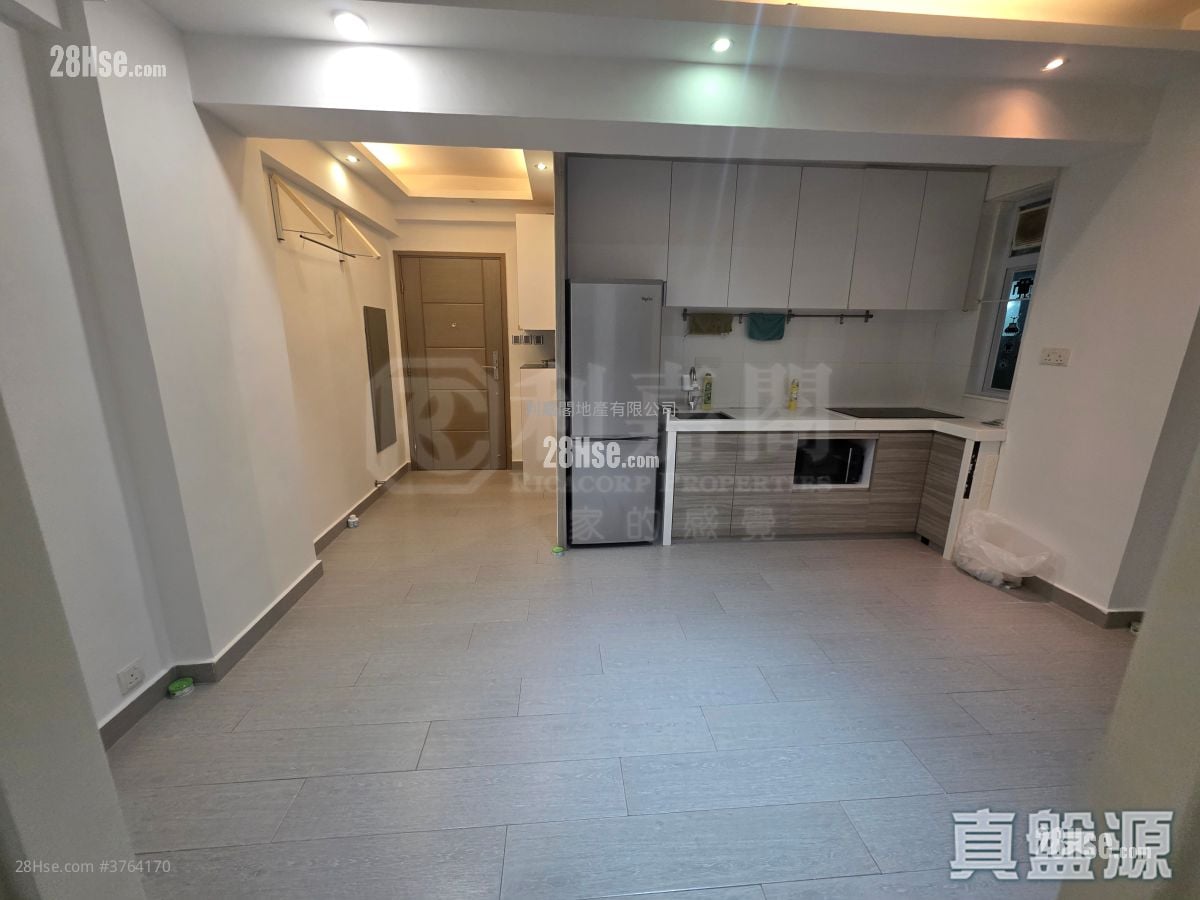 Eastland Towers Sell 2 Bedrooms , 1 Bathroom 346 ft²