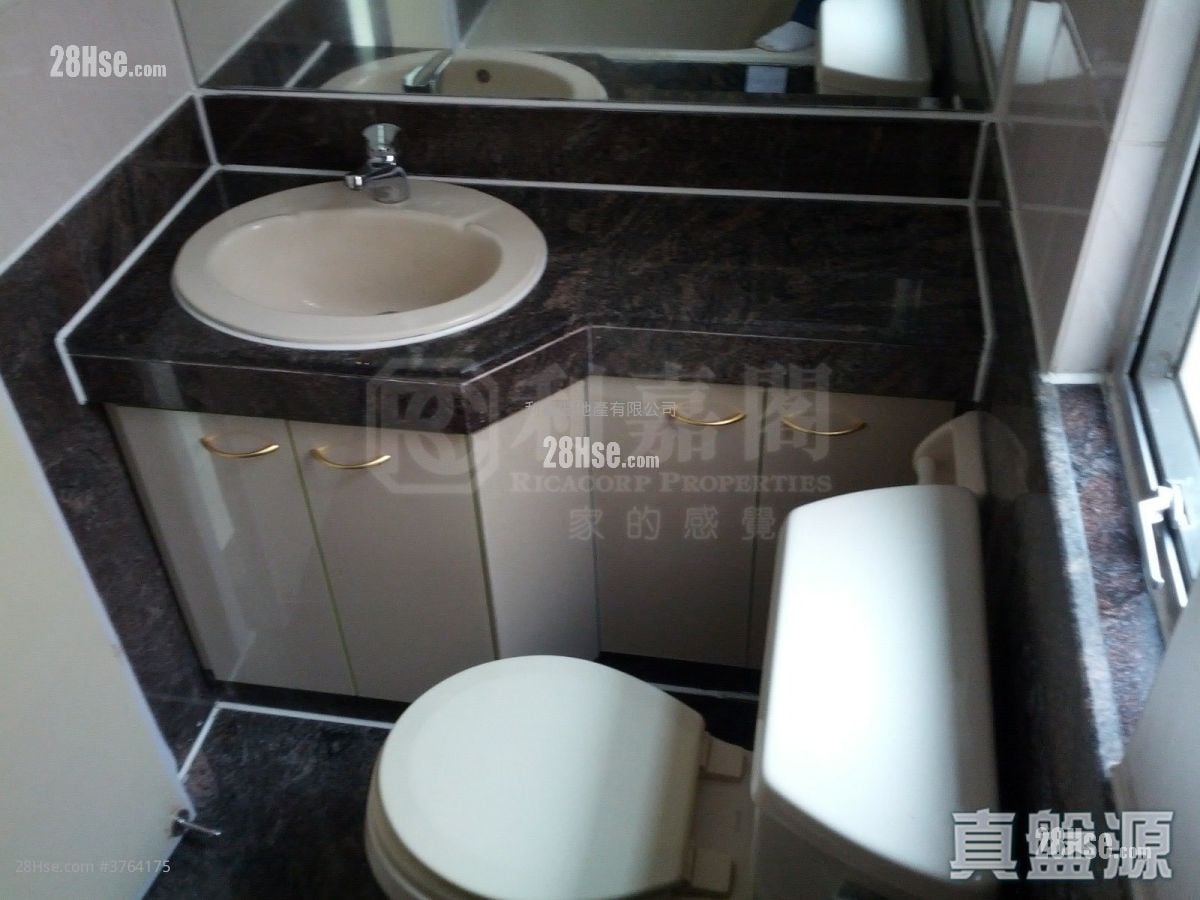 Sunshine City Sell 2 Bedrooms 337 ft²