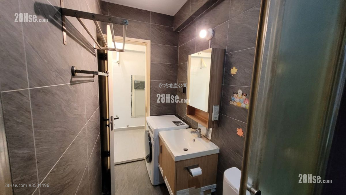 東蘭閣 售盤 2 房 , 1 浴室 346 平方呎