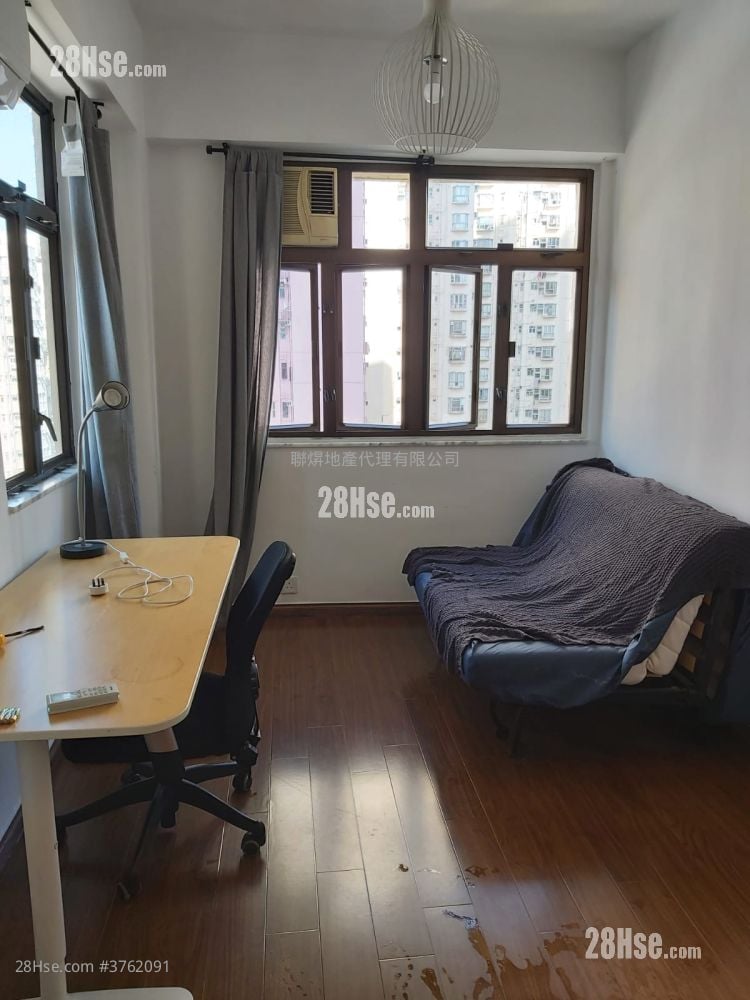 隆基大楼 售盘 开放式间隔 , 1 浴室 265 平方尺