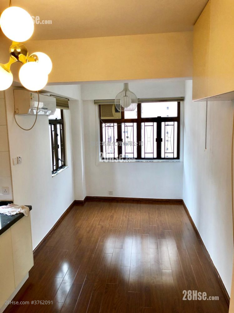 隆基大楼 售盘 开放式间隔 , 1 浴室 265 平方尺