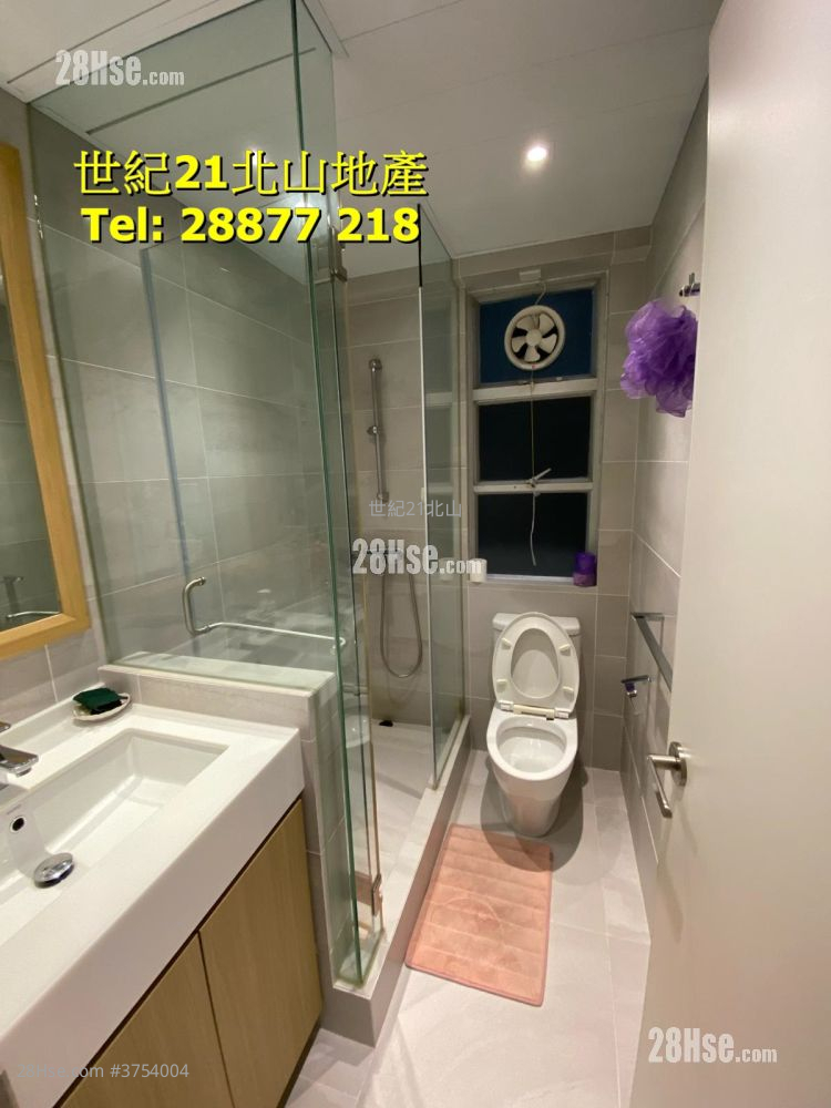 Dragon Court Sell 3 Bedrooms , 2 Bathrooms 1,143 ft²