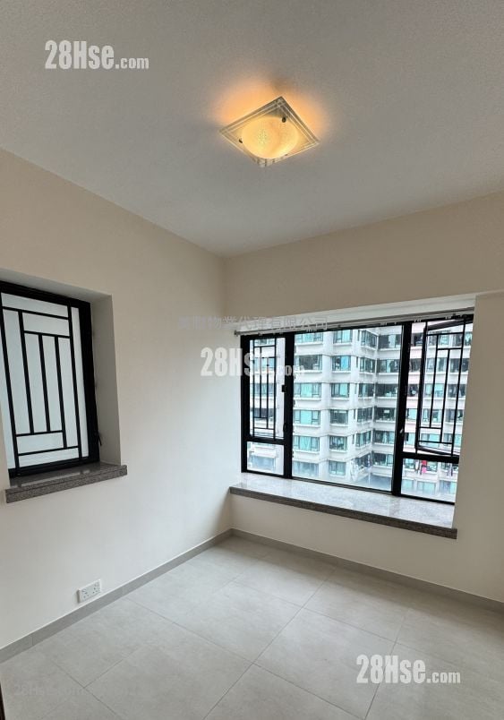 The Metro City Sell 2 Bedrooms , 1 Bathroom 406 ft²