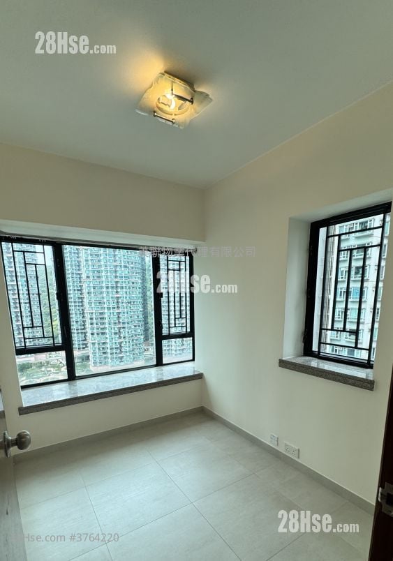 The Metro City Sell 2 Bedrooms , 1 Bathroom 406 ft²