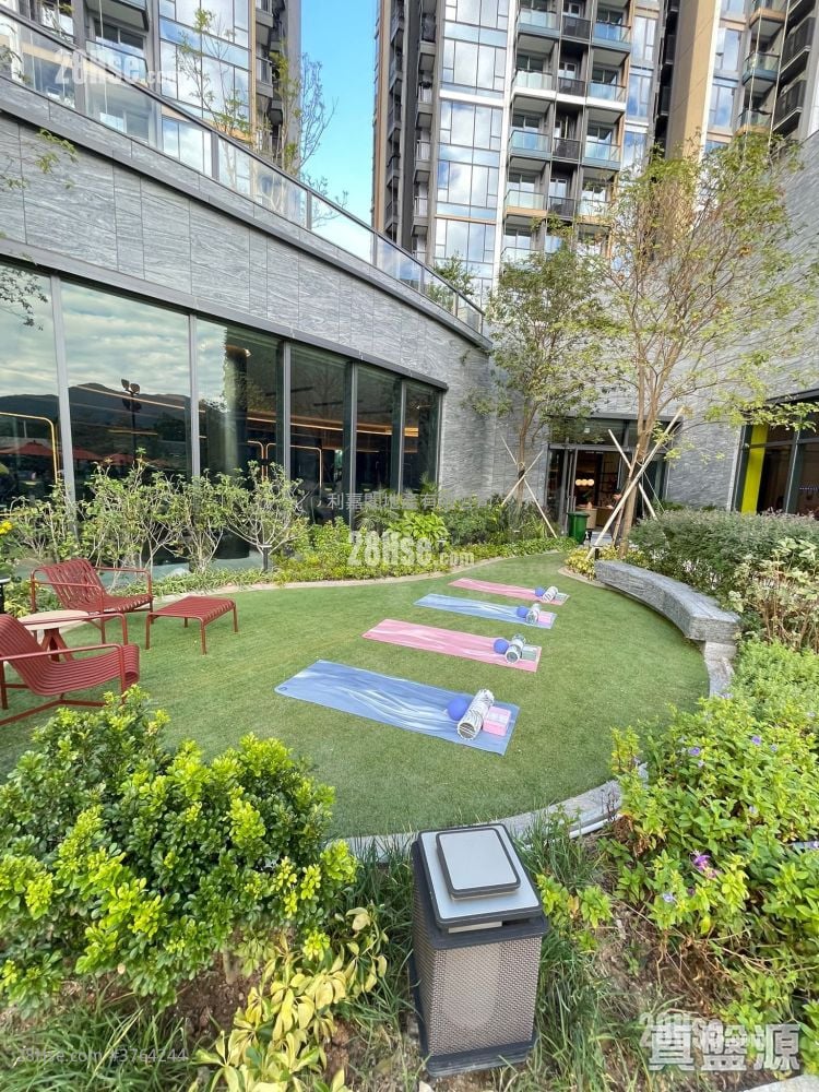 Sierra Sea Sell 2 Bedrooms 443 ft²