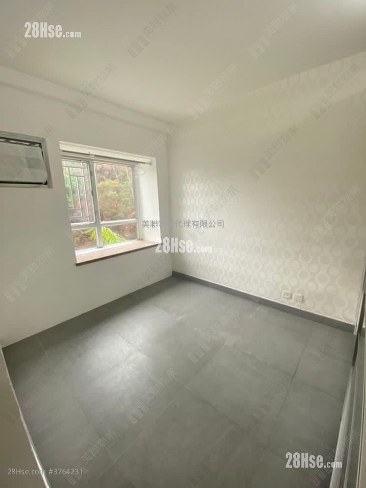 Serenity Place Sell 3 Bedrooms 637 ft²