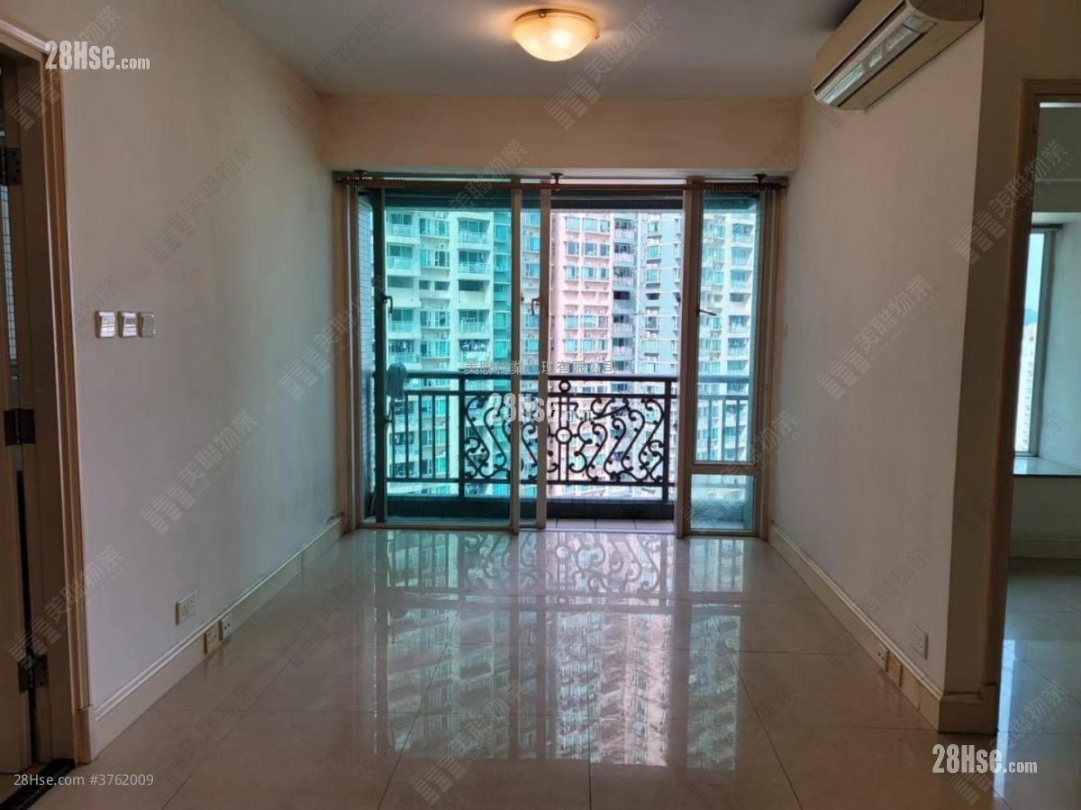 Metro Town Sell 2 Bedrooms 487 ft²