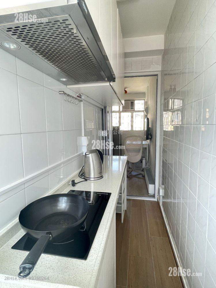 Houston Court Rental 1 Bedroom , 1 Bathroom 240 ft²