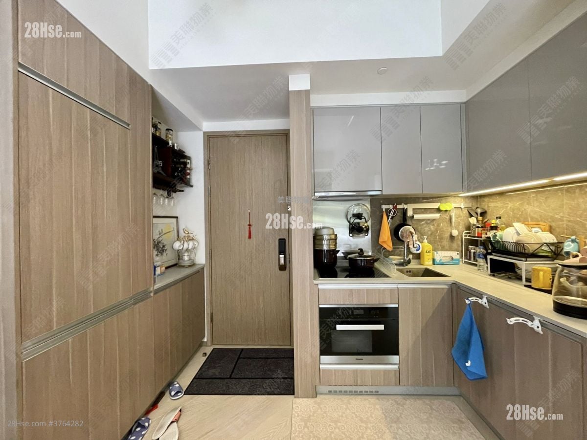 泓碧 售盘 2 房 , 1 浴室 445 平方尺