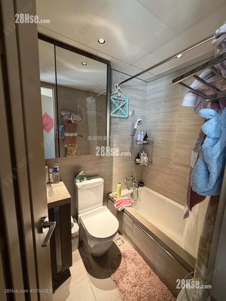 Lp6 Sell 4 Bedrooms 1,086 ft²