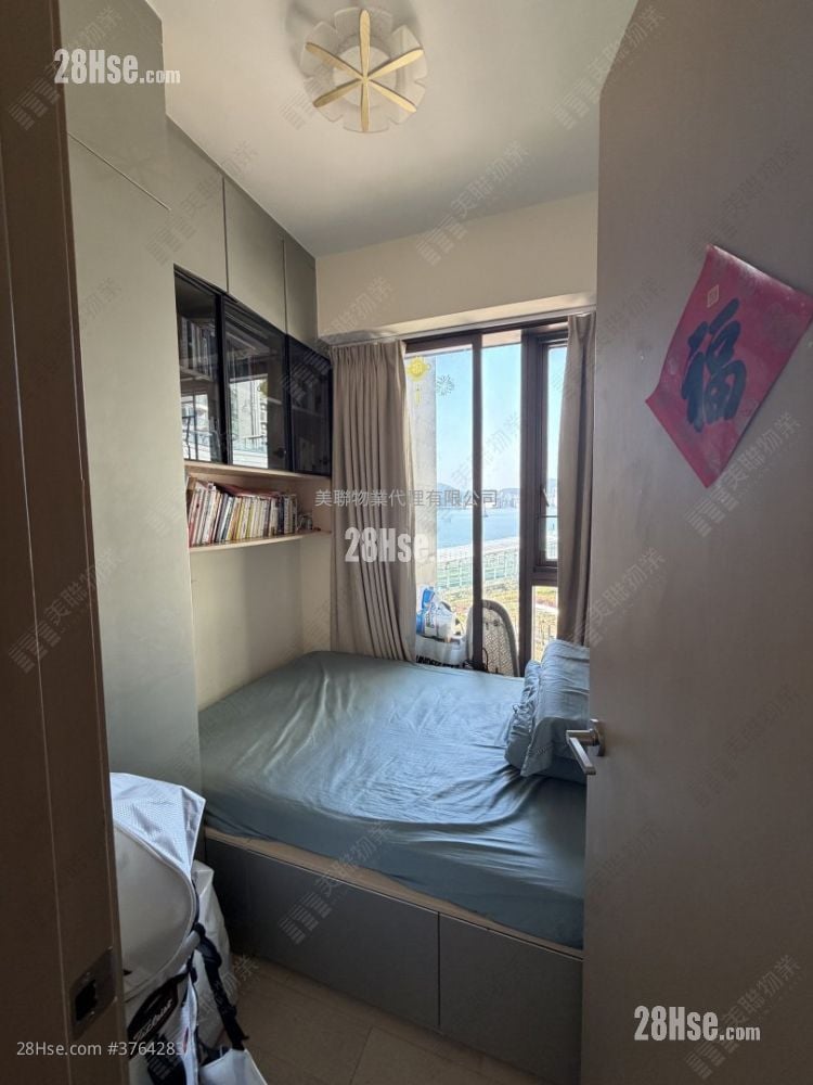 Lp6 Sell 4 Bedrooms 1,086 ft²