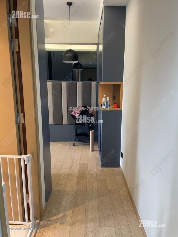 Lp6 Sell 2 Bedrooms , 1 Bathroom 526 ft²