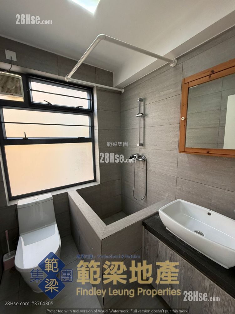 San Wai Village, Pui O Rental 2 Bedrooms , 2 Bathrooms 1,250 ft²