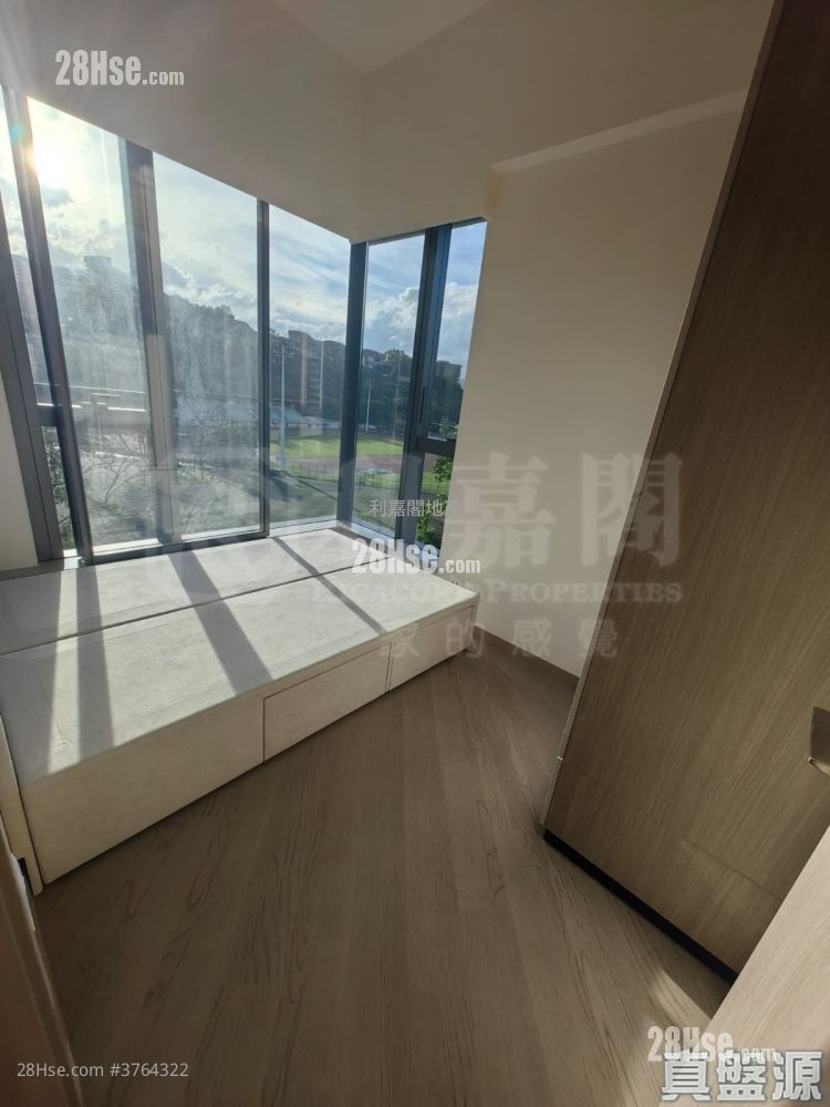 Silicon Hill Sell 2 Bedrooms , 1 Bathroom 418 ft²