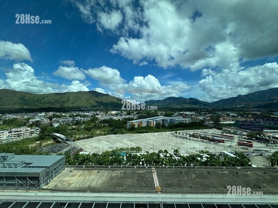 Grand Mayfair  Sell 2 Bedrooms 444 ft²