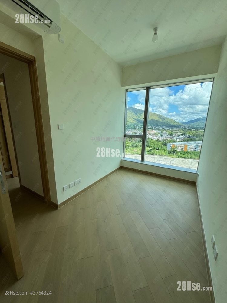 Grand Mayfair  Sell 2 Bedrooms 444 ft²