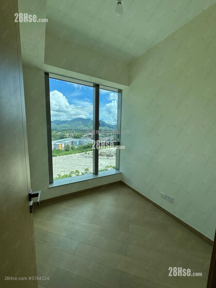 Grand Mayfair  Sell 2 Bedrooms 444 ft²