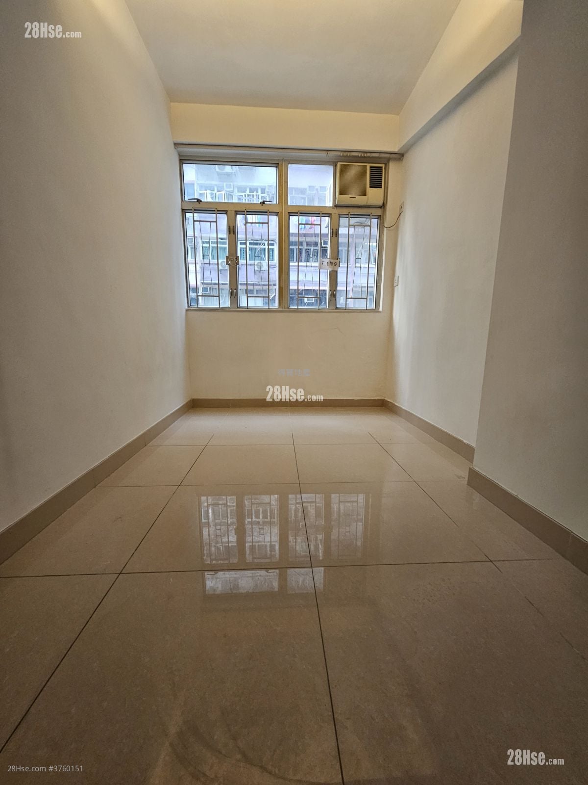 单幢楼房 售盘 2 房 , 1 浴室 574 平方尺