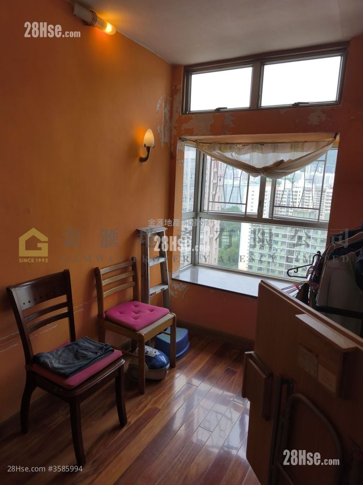 Kai Tak Garden Sell 1 Bedroom , 1 Bathroom 495 ft²